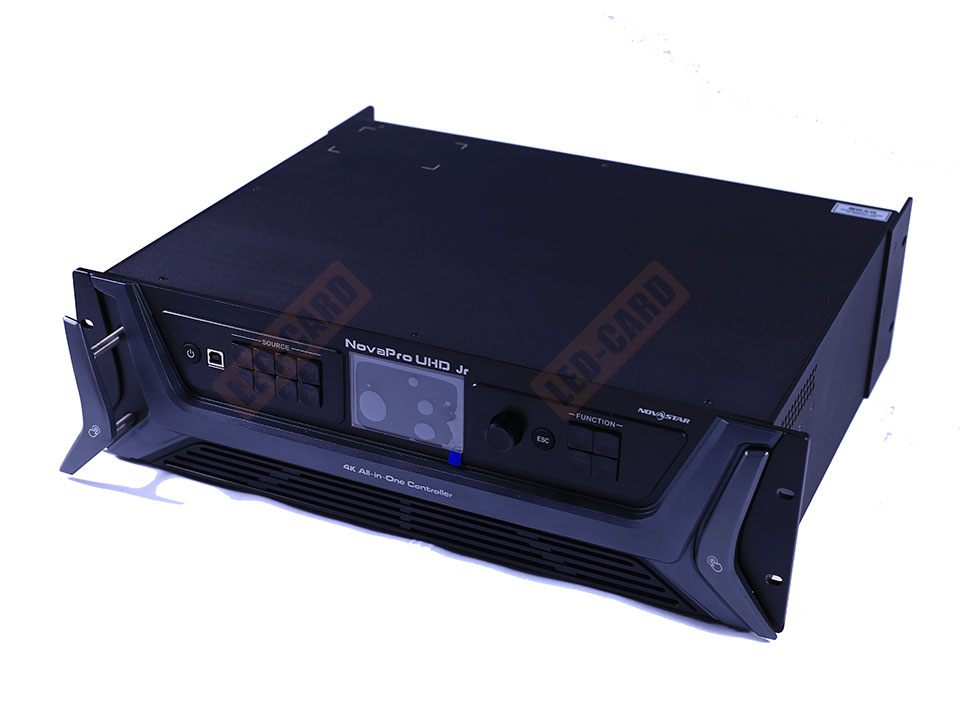 NovaPro UHD Jr 4K All-in-one Controller