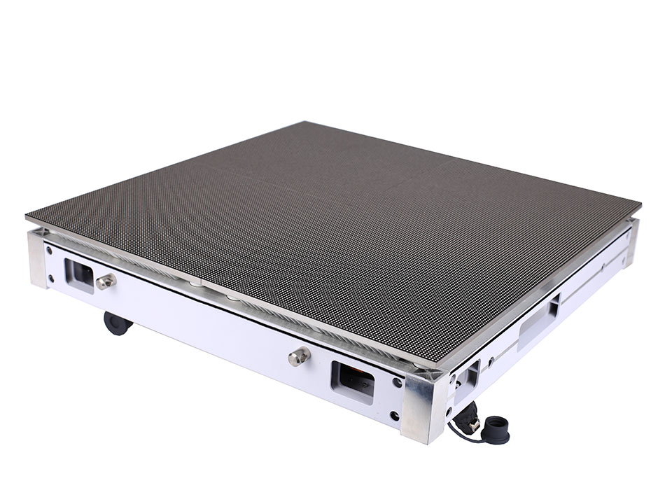 P2.9 outdoor LED screen aluminium cabinet - Image 3